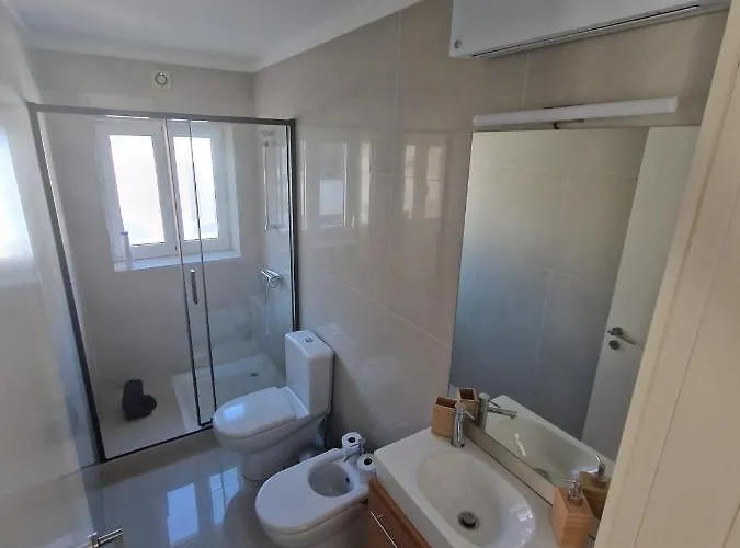 Tukaza Эшпозенди