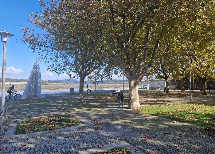 Tukaza Гостевой дом Эшпозенди